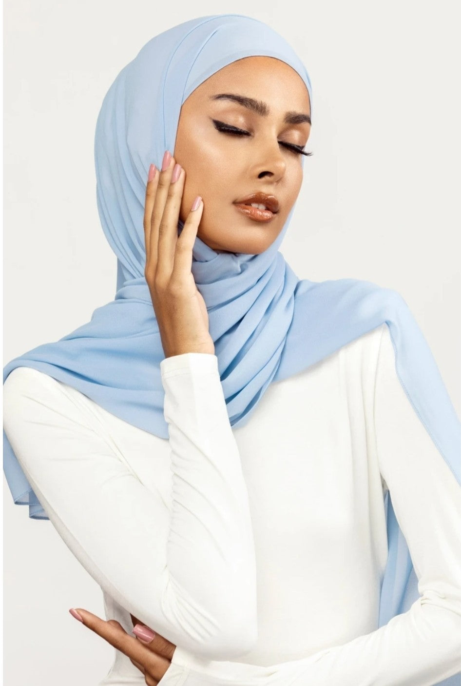 Square hijab
