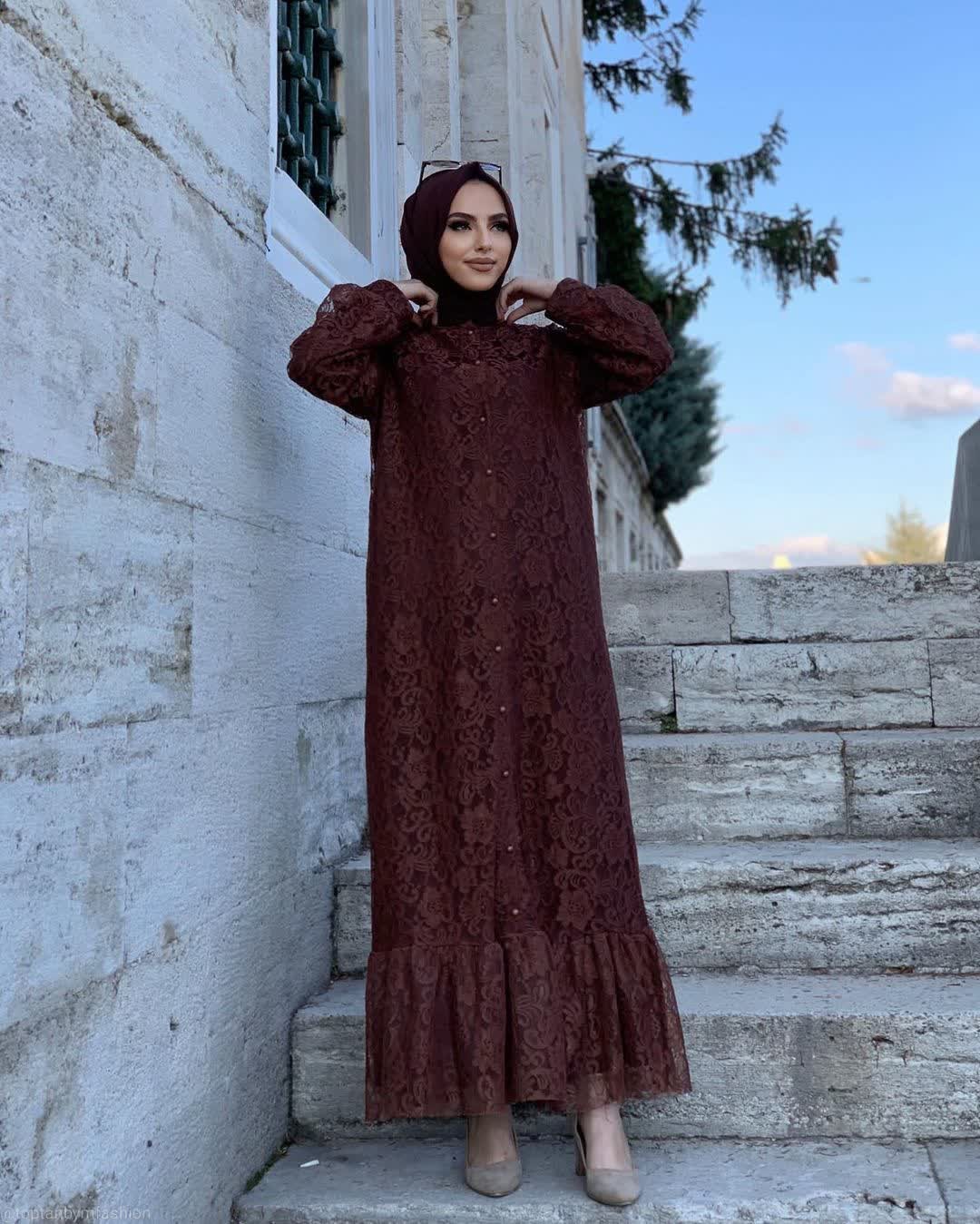Lace dress