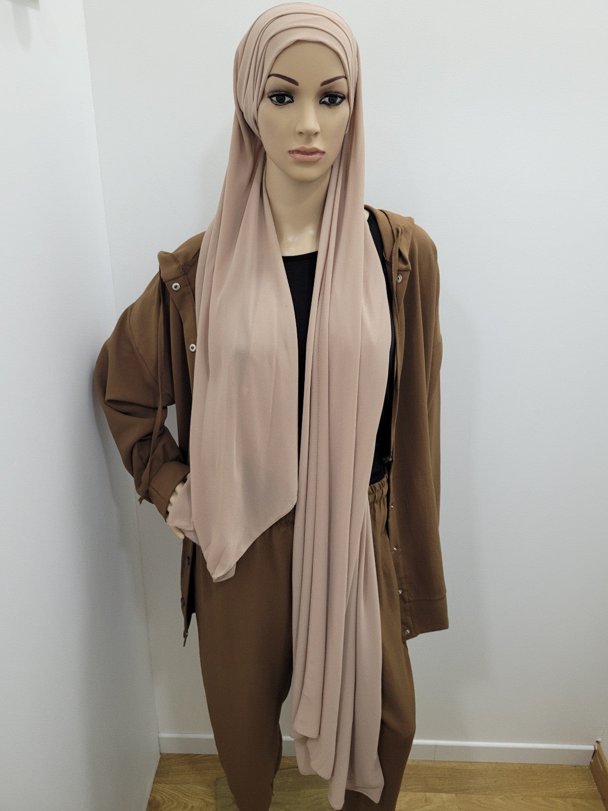 Ready to wear crossover hijab