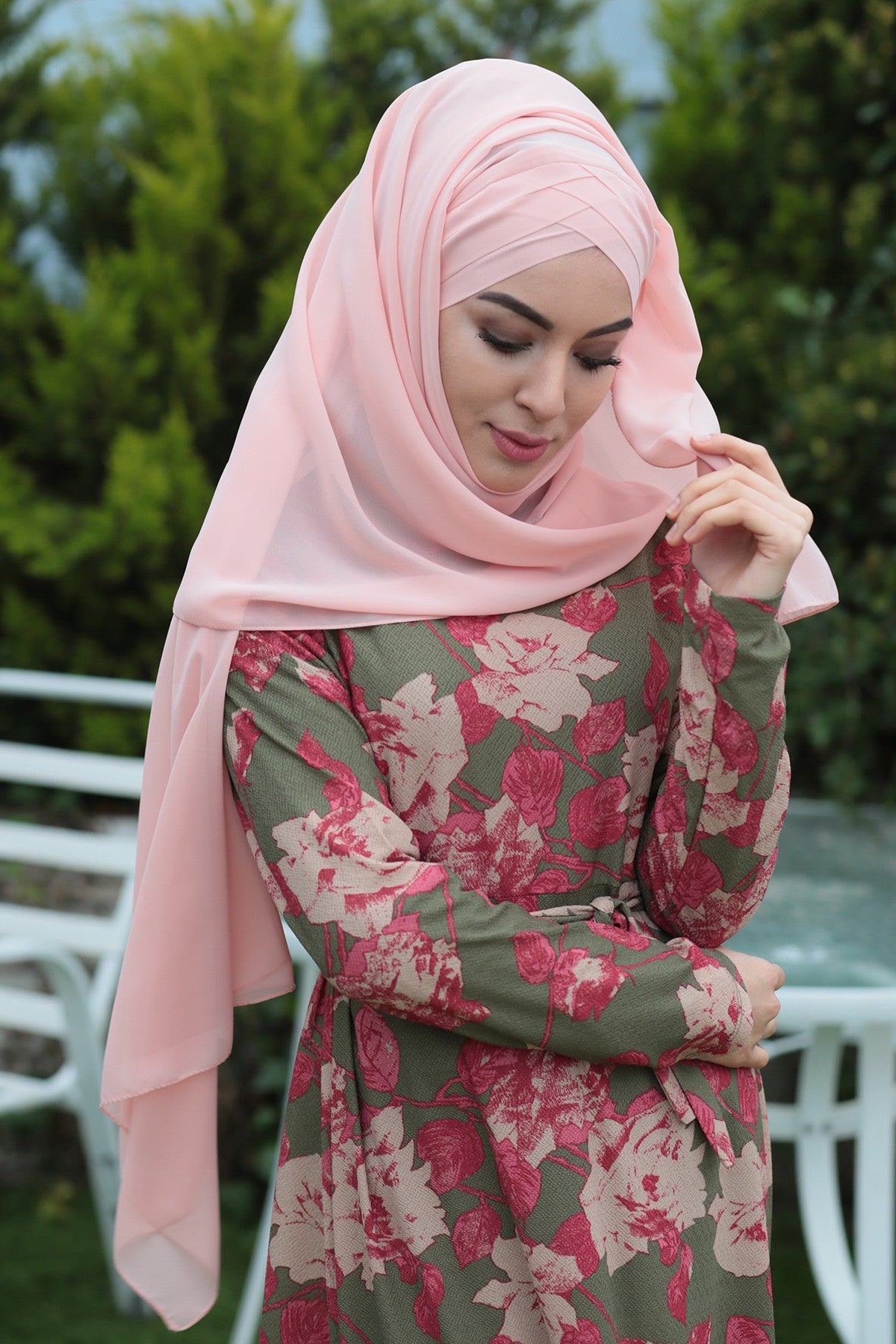 Hijab croisé