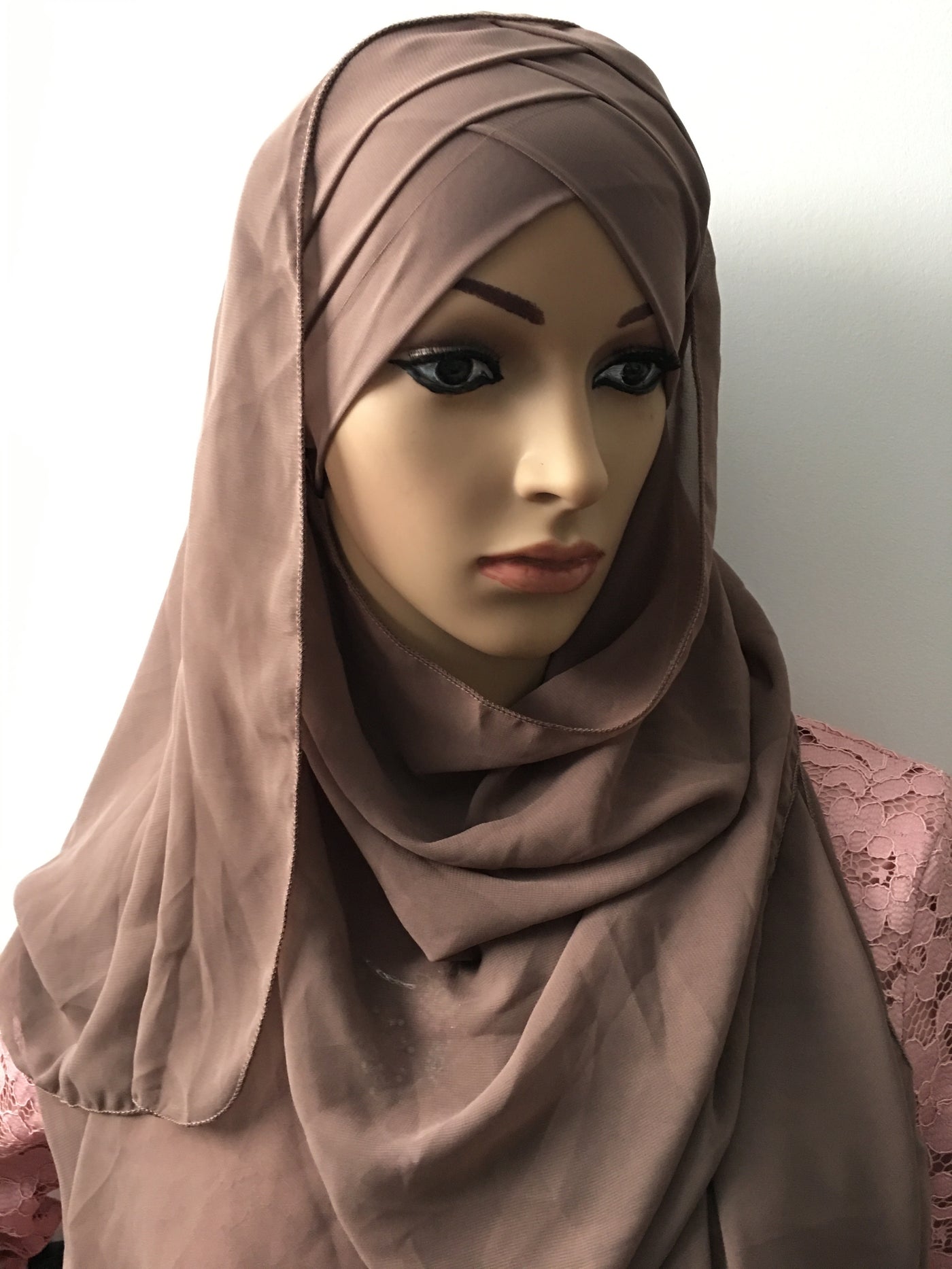 Hijab croisé