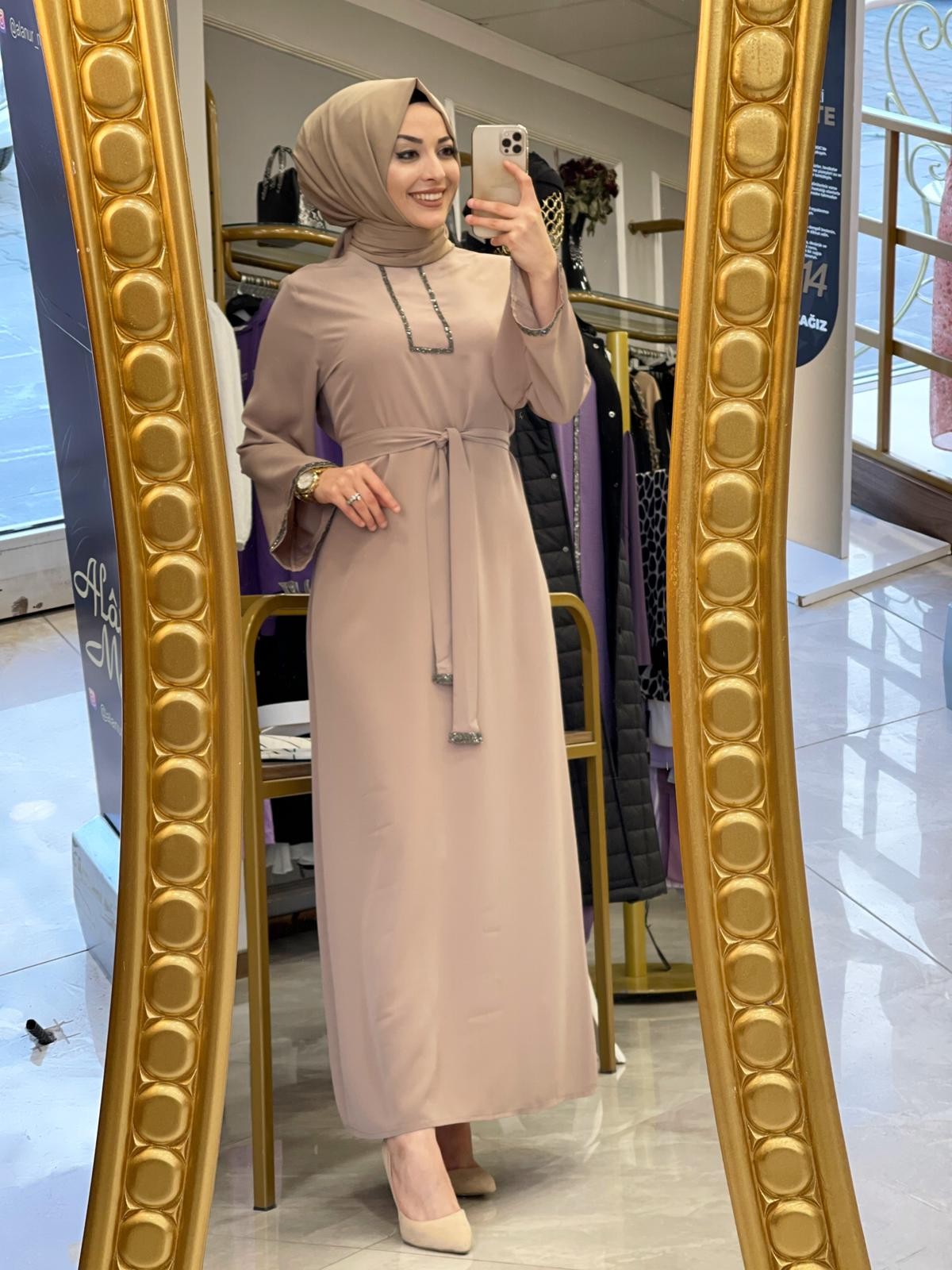 Şık abaya 