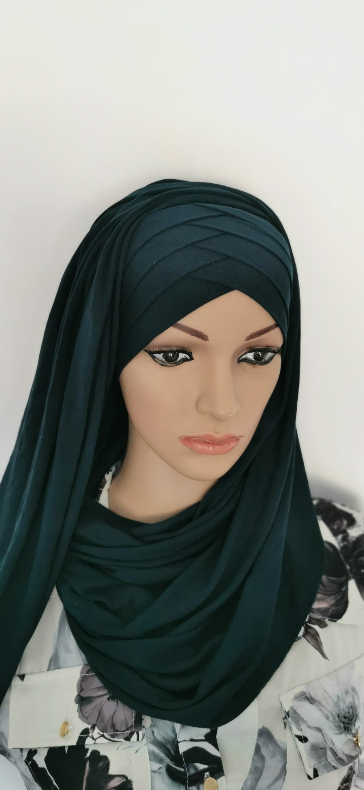 Hijab jersey croisé