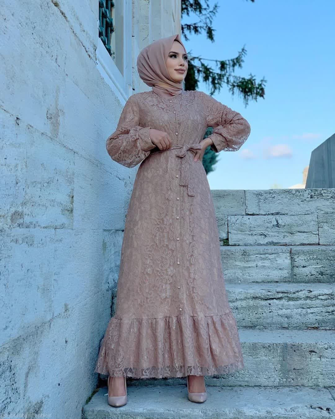 Lace dress