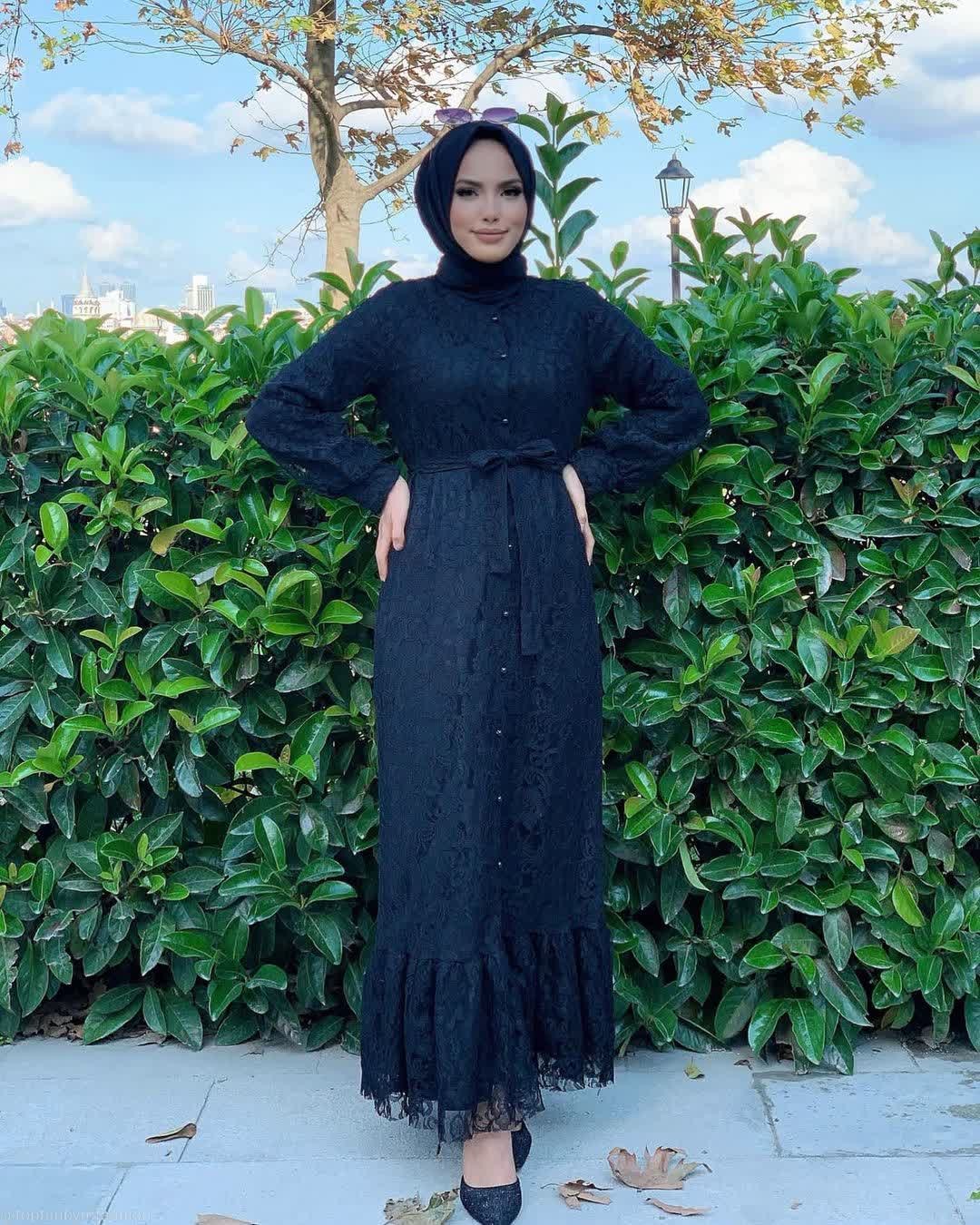Lace dress