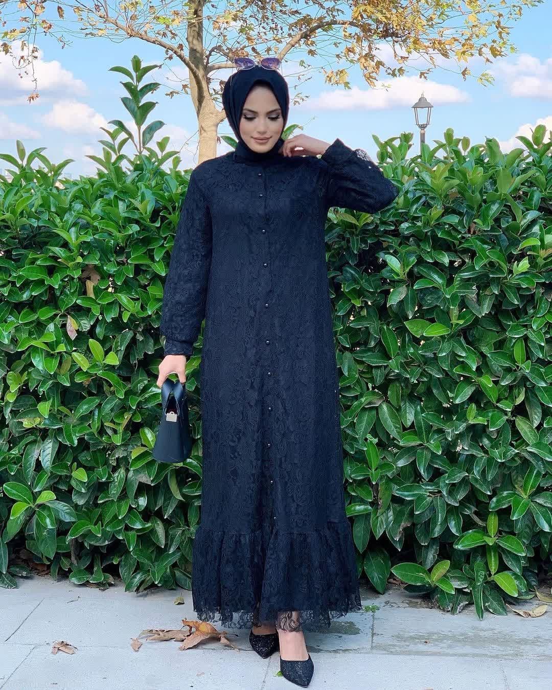 Lace dress