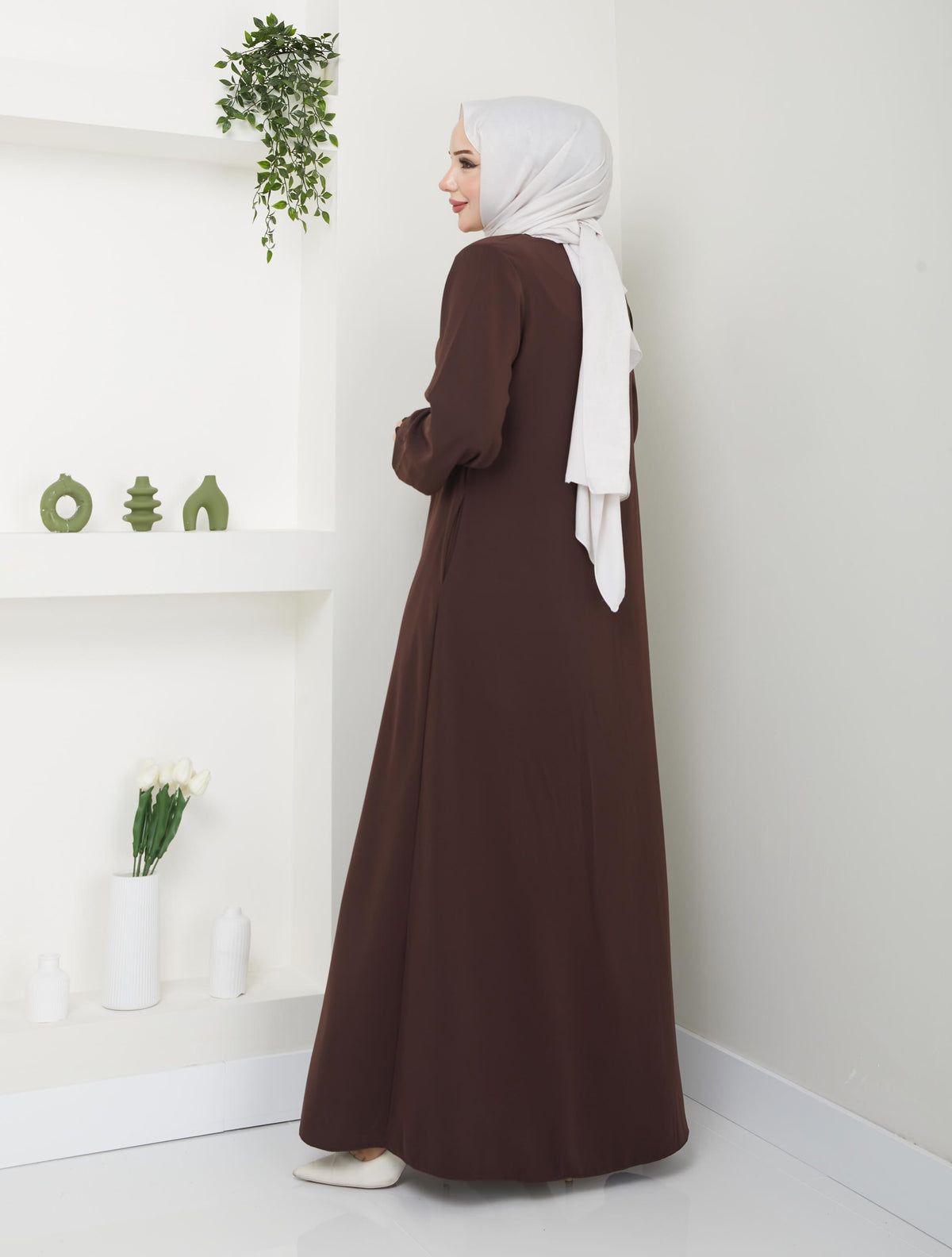 Robe Nisa