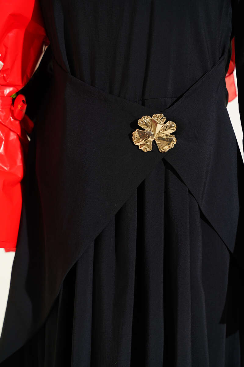 Robe Almina