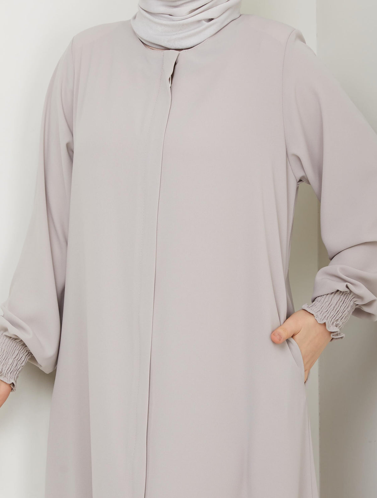 Robe Nisa