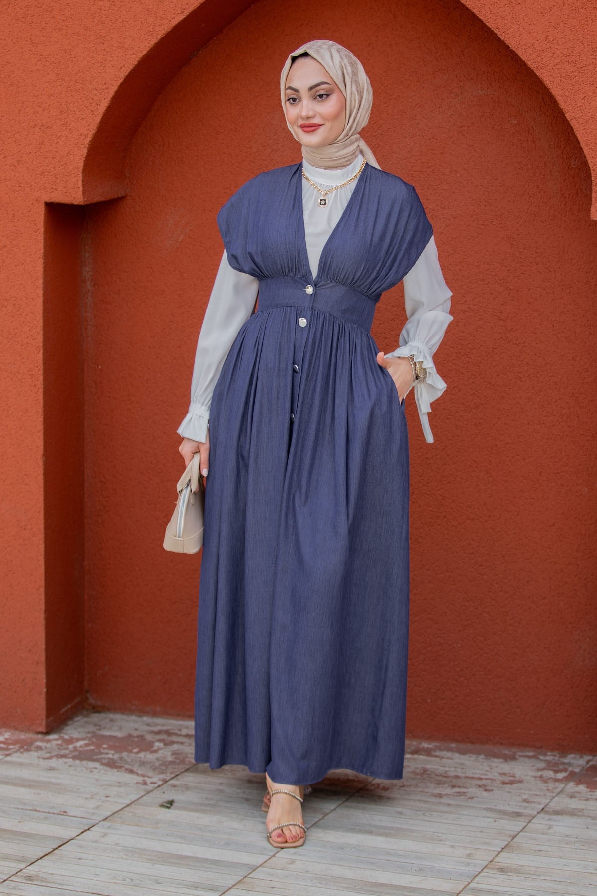 Robe Nilay